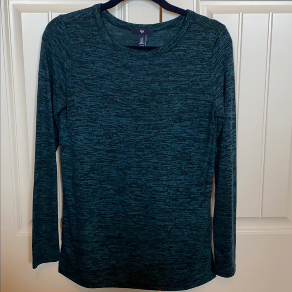Gap Tee